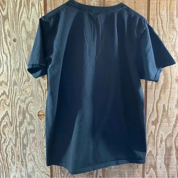 Vibes Tee Shirt 😎 - Picture 3 of 3